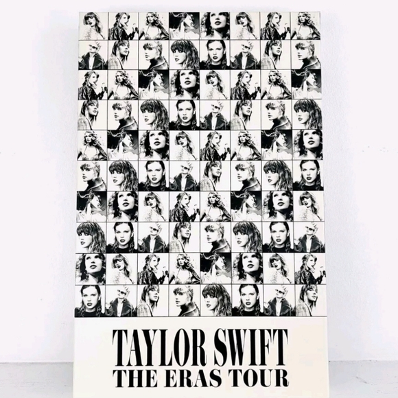TAYLOR SWIFT THE ERAS TOUR VIP GIFT BOX - Picture 10 of 11